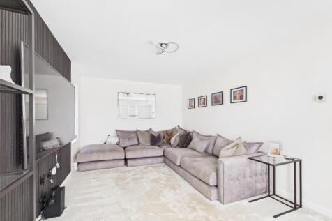 Living Room (1)