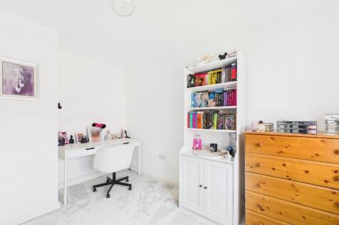Bedroom 4 (2)