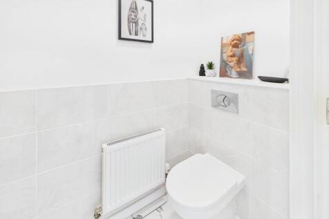 Pavilion Rise - Downstairs Toilet (1)