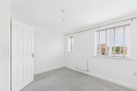Crampbark Road - Bedroom 1 (2)