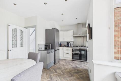 Kitchen / Diner 1