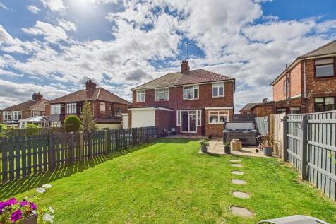 Rear Garden (2)