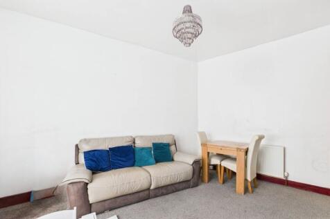 Patterdale Terrace - Living Room (2)