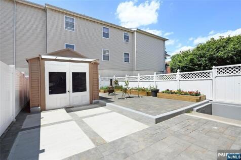 Property Image 28