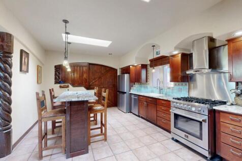 Property Image 16