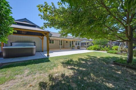 Property Image 80