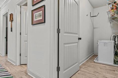 Property Image 101