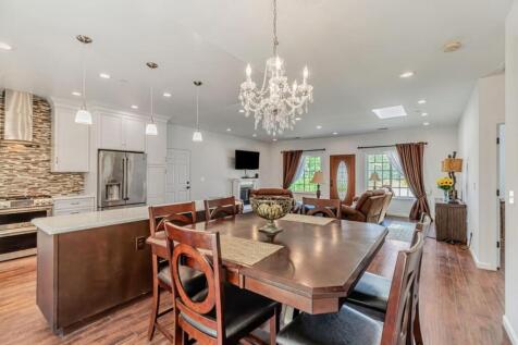 Property Image 102