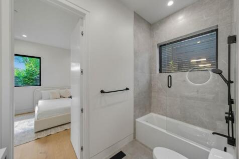 Property Image 84