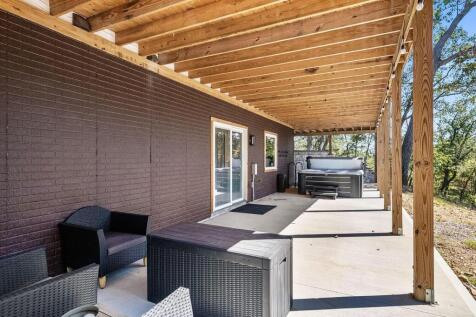 Property Image 146