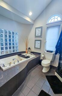 Property Image 62