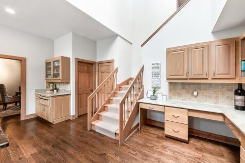 Property Image 64