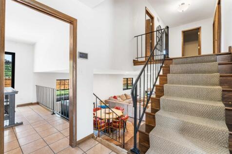 Property Image 39