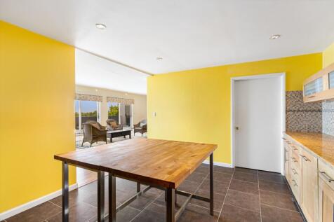 Property Image 80