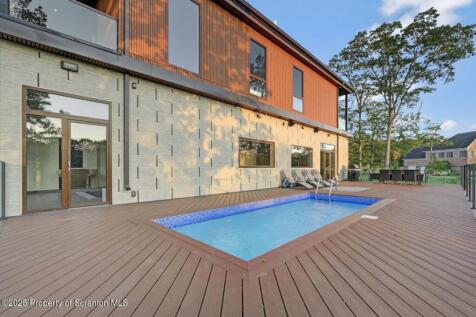 Property Image 116