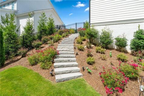 Property Image 80