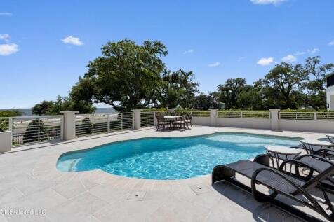 Property Image 105