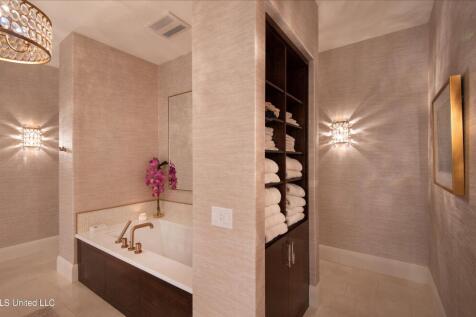 Property Image 64