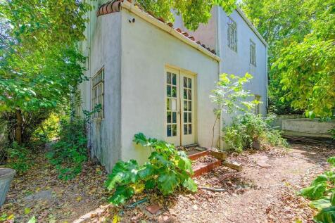 Property Image 32