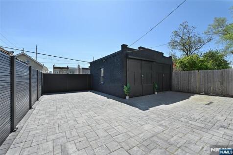Property Image 42