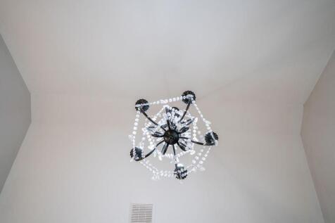 Property Image 101