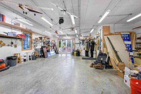 Property Image 101