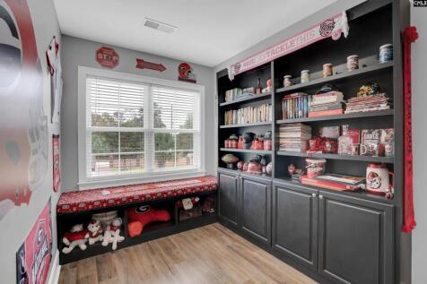 Property Image 38