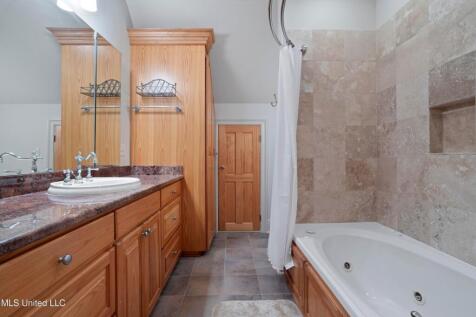 Property Image 64