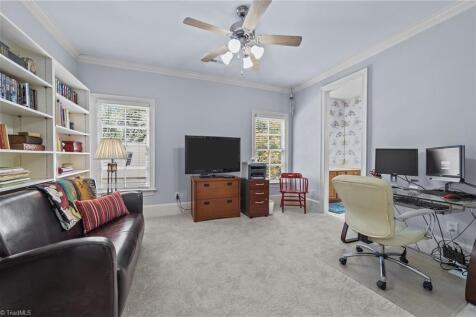 Property Image 38