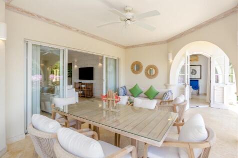 outside dining