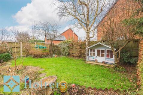 7 Rosemary Drive, Tregynon-19.jpg