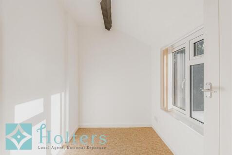 22 Smithfield Road, Llanidloes-04.jpg