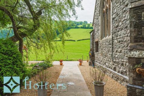 Christ Church House, Llawryglyn-18.jpg