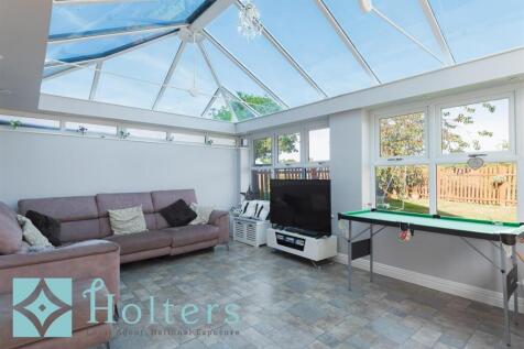 32 Meadow View, Newtown-08.jpg