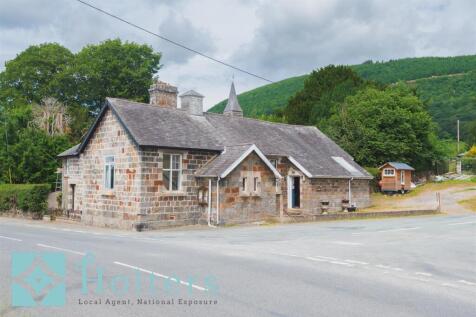 HOLT - School House, Llanwnog-28.jpg