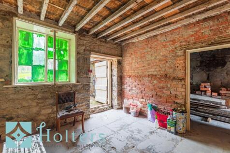 HOLT - School House, Llanwnog-15.jpg