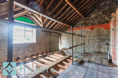 HOLT - School House, Llanwnog-10.jpg