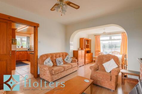 1 Maeshafren, Caersws-14.jpg