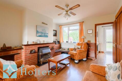 1 Maeshafren, Caersws-17.jpg