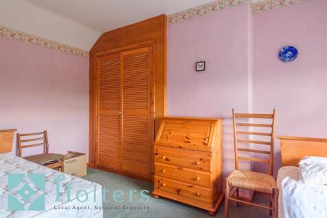 1 Maeshafren, Caersws-10.jpg