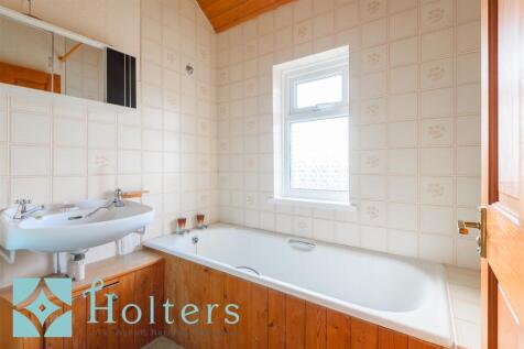 1 Maeshafren, Caersws-06.jpg
