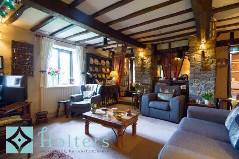Bronllys, Mochdre-18.jpg