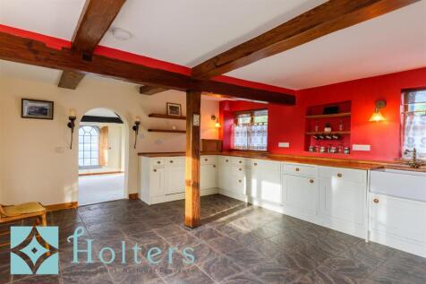 Old Toll House, Dolfor-12.jpg