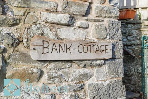 HOLT - Bank Cottage, Llandinam-02.jpg