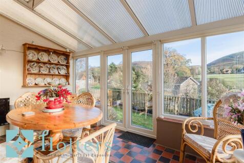 HOLT - Bank Cottage, Llandinam-17.jpg