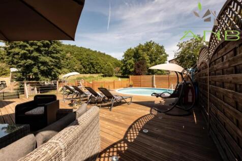 Property Image 12