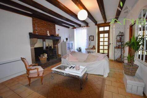 Property Image 4