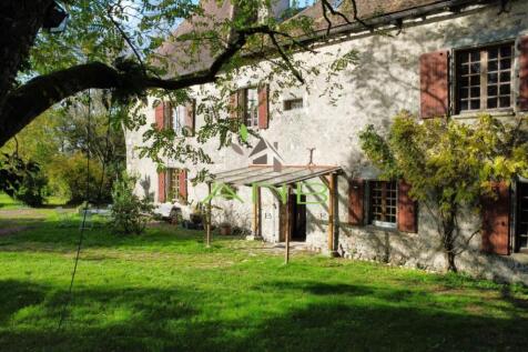 Property Image 1