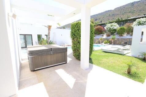 Property Image 40