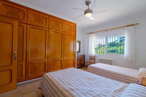 Property Image 28